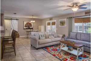 128 38th Ct, Vero Beach, FL 32968, Sold 02/03/21