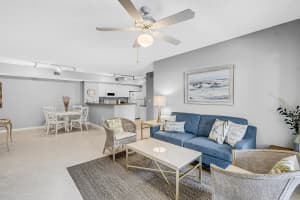 284 Village Blvd, Tequesta, FL 33469, Sold 02/01/21