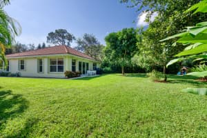 208 Hampton Cir, Jupiter, FL 33458, Sold 02/12/21