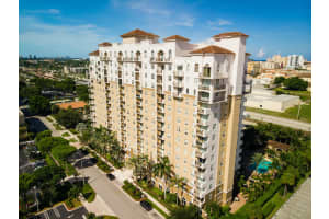 616 Clearwater Park Rd, West Palm Beach, FL 33401, Sold 04/01/21