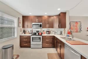 23281 Barlake Dr, Boca Raton, FL 33433, Sold 02/16/21