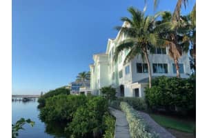 415 NW Flagler Ave, Stuart, FL 34994, Sold 06/21/21