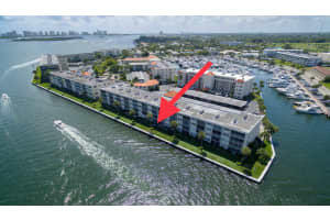 20 Yacht Club Dr, North Palm Beach, FL 33408, Sold 04/09/21