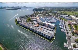 MLS# R10681407, North Palm Beach, Florida 33408