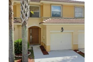 341 River Bluff Ln, Royal Palm Beach, FL 33411, Sold 02/16/21