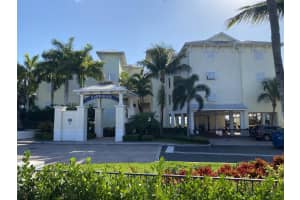275 NW Flagler Ave, Stuart, FL 34994, Sold 01/26/21