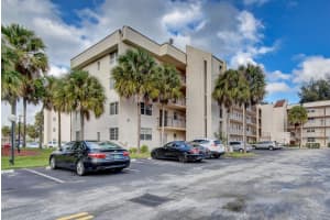 2551 Aragon Blvd, Sunrise, FL 33322, Sold 05/05/21