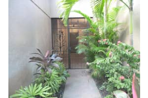 6676 Thornhill Ct, Boca Raton, FL 33433, Sold 03/08/21