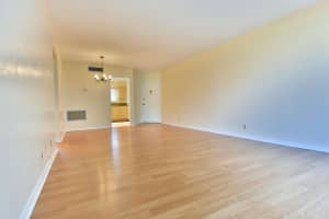 10 Garden St #106s, Jupiter, FL 33469, Sold 02/01/21