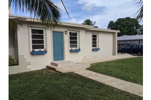 2803 Worcester Rd, Lake Worth, FL 33462, Sold 02/04/21