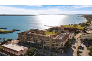 20 Orange Ave, Fort Pierce, FL 34950, Sold 05/05/21