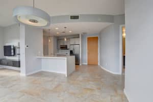 365 SE 6th Ave, Delray Beach, FL 33483, Sold 08/19/21