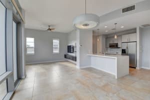 365 SE 6th Ave, Delray Beach, FL 33483, Sold 08/19/21