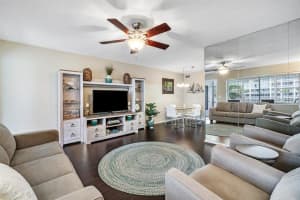 111 Shore Ct, North Palm Beach, FL 33408, Sold 03/16/21