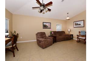 432 Briarcliff Cir, Sebastian, FL 32958, Sold 03/22/21