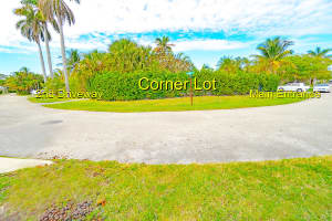 3104 Karen Dr, Delray Beach, FL 33483, Sold 02/22/21