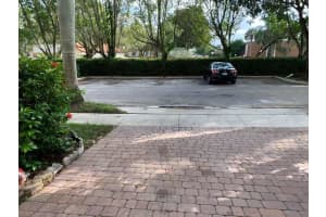 113 NW 117th Ave, Plantation, FL 33325, Sold 04/15/21