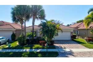 8164 Alberti Dr, Lake Worth, FL 33467, Sold 03/11/21