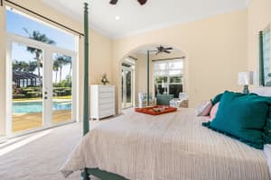MLS# R10682330, Vero Beach, Florida 32963