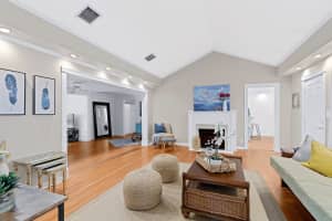 210 33rd St, West Palm Beach, FL 33407, Sold 03/16/21