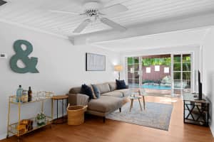 210 33rd St, West Palm Beach, FL 33407, Sold 03/16/21