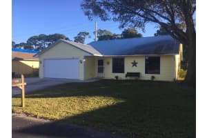 1461 SW Vizcaya Cir, Palm City, FL 34990, Sold 02/22/21