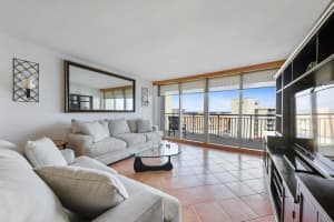 3546 S Ocean Blvd, South Palm Beach, FL 33480, Sold 04/09/21