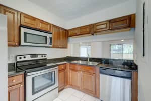6198 Riverwalk Ln, Jupiter, FL 33458, Sold 02/16/21