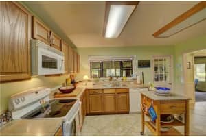 4996 49th St, Vero Beach, FL 32967, Sold 03/19/21