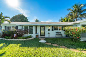 250 SW 13th St, Boca Raton, FL 33432, Sold 03/09/21