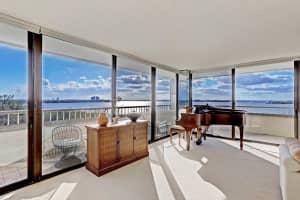 5280 N Ocean Dr, Riviera Beach, FL 33404, Sold 03/23/21