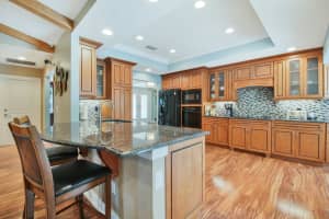 8777 Estate Dr, West Palm Beach, FL 33411, Sold 05/03/21