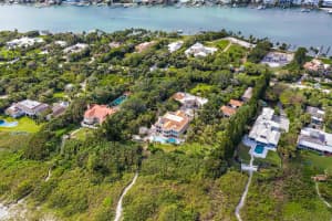 511 S Beach Rd, Hobe Sound, FL 33455, Sold 05/13/21