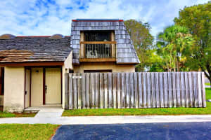 4115 Palm Bay Cir, West Palm Beach, FL 33406, Sold 02/16/21