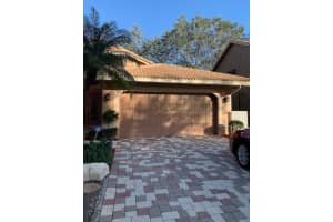 5752 NW 48th Dr, Coral Springs, FL 33067, Sold 04/12/21