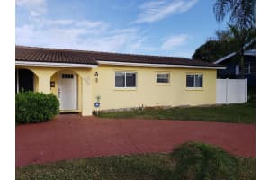 556 NW 16th Ave, Boca Raton, FL 33486, Sold 03/01/21