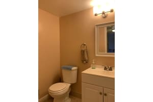 2101 NE 1st Ct, Boynton Beach, FL 33435, Sold 09/27/21