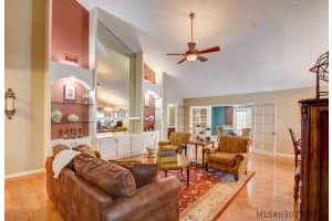 2644 Mohawk Cir, West Palm Beach, FL 33409, Sold 06/08/21