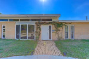 228 Flagler Ln, West Palm Beach, FL 33407, Sold 05/13/21