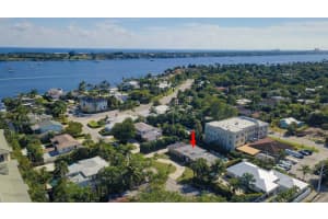 228 Flagler Ln, West Palm Beach, FL 33407, Sold 05/13/21