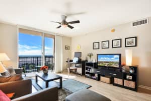 651 Okeechobee Blvd, West Palm Beach, FL 33401, Sold 03/04/21