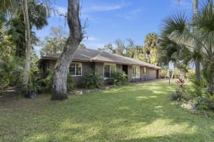 3601 Wilderness Dr W, Fort Pierce, FL 34982, Sold 03/08/21