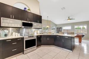 13659 Chatsworth Village Dr, Wellington, FL 33414, Sold 02/19/21