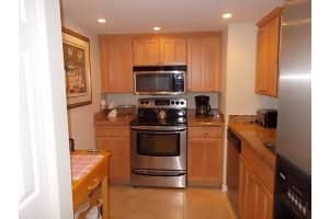 5600 N Flagler Dr # 1, West Palm Beach, FL 33407, Sold 04/27/21