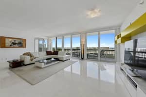 2660 S Ocean Blvd #702n, Palm Beach, FL 33480, Sold 04/09/21