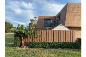 5905 SE Riverboat Dr, Stuart, FL 34997, Sold 02/19/21