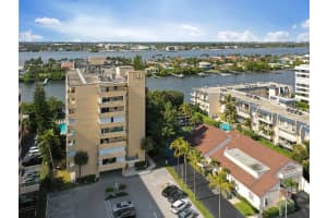 3581 S Ocean Blvd Ph F, South Palm Beach, FL 33480, Sold 02/26/21