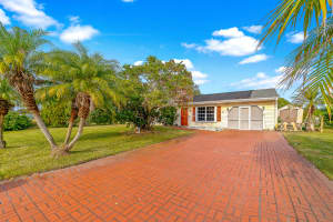 1401 SE Arenson Ln, Port St. Lucie, FL 34952, Sold 03/01/21