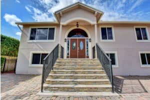 1371 Woodcrest Rd W, West Palm Beach, FL 33417, Sold 04/01/21