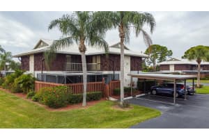 2304 SE Round Table Dr, Port St. Lucie, FL 34952, Sold 03/01/21
